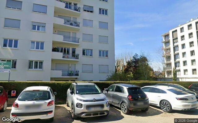 Façade : 10 avenue Maréchal Foch, Tassin-la-Demi-Lune